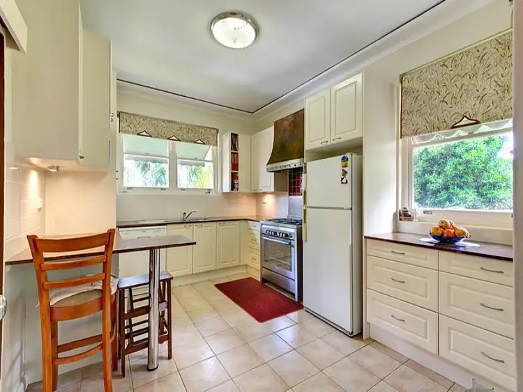 Fourth view of Homely house listing, 2 Metzler Place, Gordon NSW 2072
