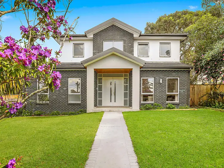 52 Collins Road, St Ives NSW 2075