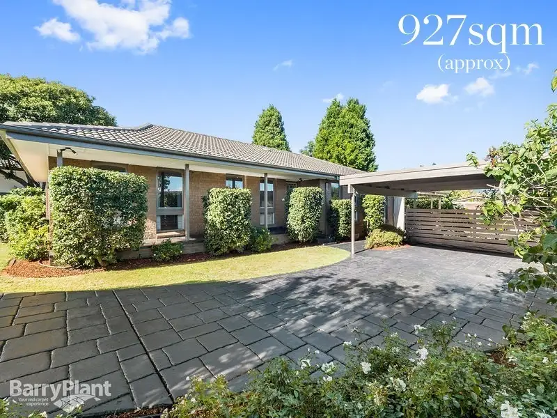 Main view of Homely house listing, 30 Greenock Crescent, Wantirna VIC 3152