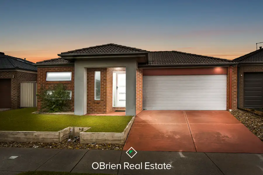 Main view of Homely house listing, 43 Edenbrook Circuit, Pakenham VIC 3810