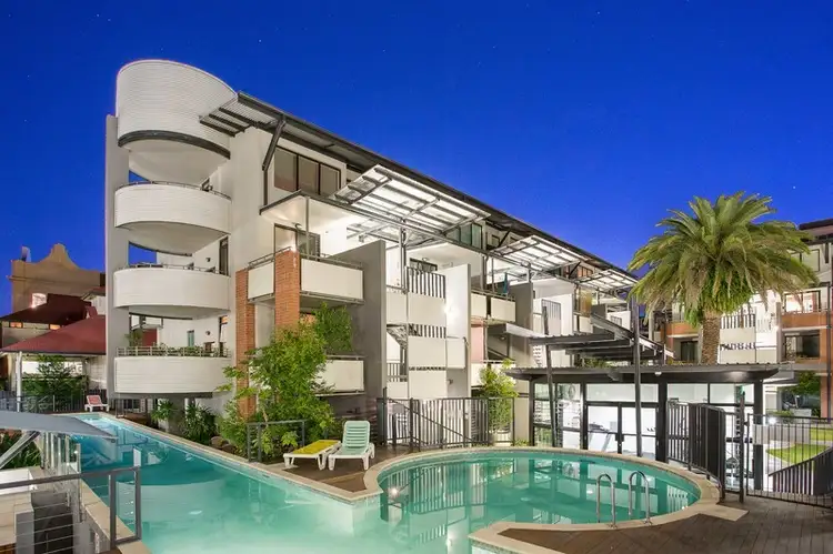 4/139 Commercial Road, Teneriffe QLD 4005