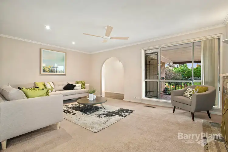 Sixth view of Homely house listing, 10 Glennden Court, Bundoora VIC 3083