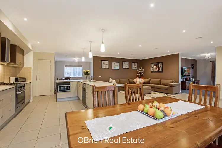 Third view of Homely house listing, 7 Beechtree Way, Cranbourne North VIC 3977