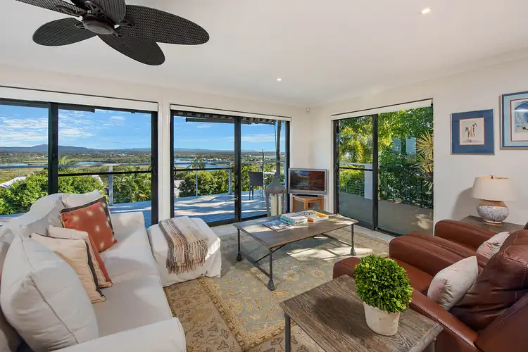 18 Arkana Street, Noosa Heads QLD 4567