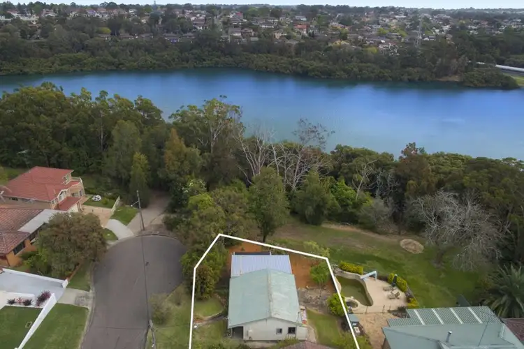 22 Hymen Street, Peakhurst NSW 2210