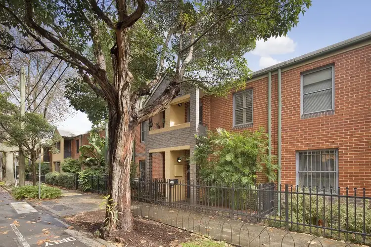 839 Bourke Street, Redfern NSW 2016