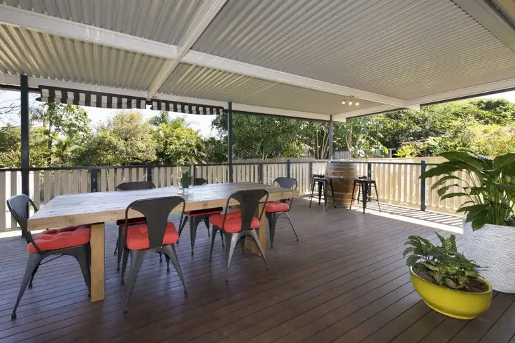 21 Cradock Street, Holland Park QLD 4121