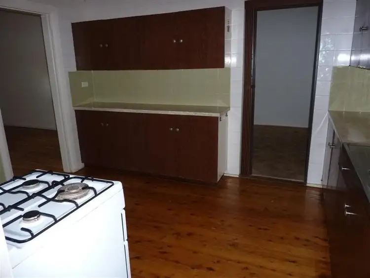 Fifth view of Homely house listing, 37 Taylor Street, Dubbo NSW 2830