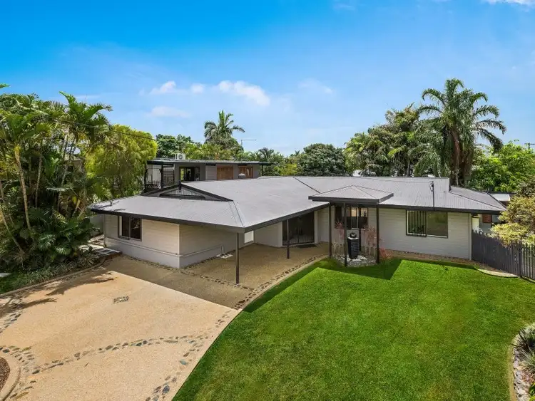 6 Tulip Close, Manunda QLD 4870