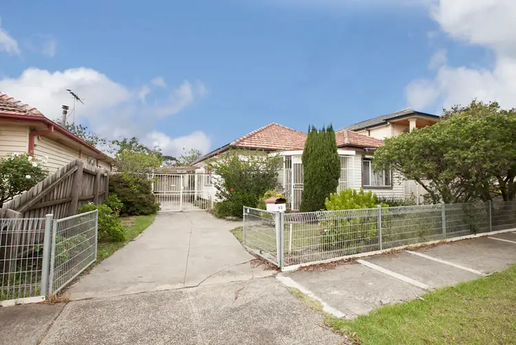 82 Charlotte Street, Newport VIC 3015