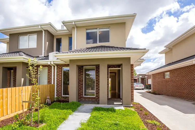 Main view of Homely townhouse listing, 2/170-172 Hilton Street, Glenroy VIC 3046