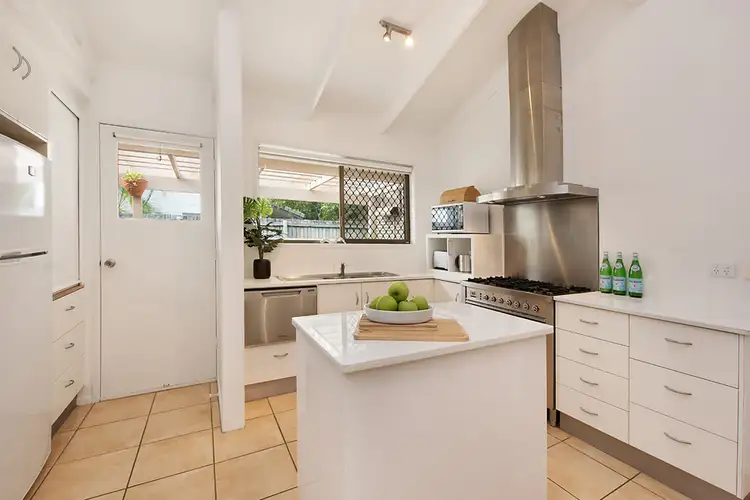 2/8 Woorookool Place, Noosaville QLD 4566