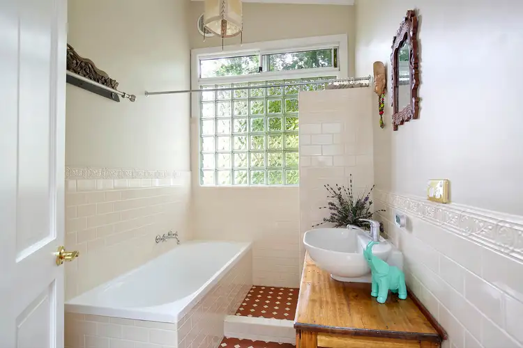 Sixth view of Homely house listing, 2 Lett Street, Katoomba NSW 2780