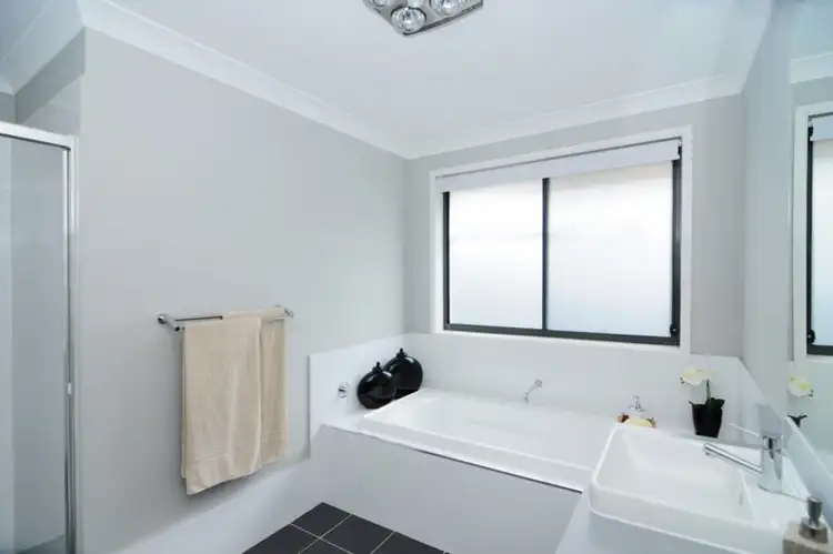 Fifth view of Homely house listing, 27 Banool Circuit, Bomaderry NSW 2541