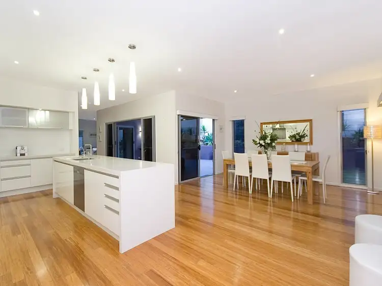 Fourth view of Homely house listing, 2 Paterson Street, Seventeen Mile Rocks QLD 4073