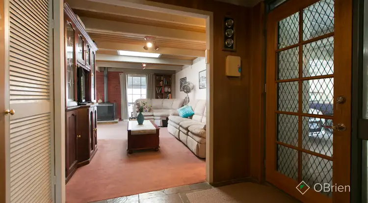 Second view of Homely house listing, 3 Savannah Court, Frankston VIC 3199