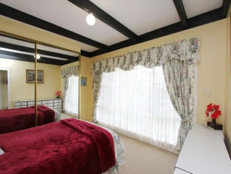 Sixth view of Homely house listing, 4 Glendare Crescent, Goulburn NSW 2580