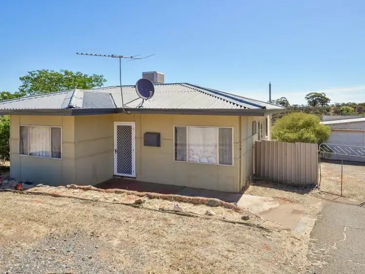 25 Blackbutt Street