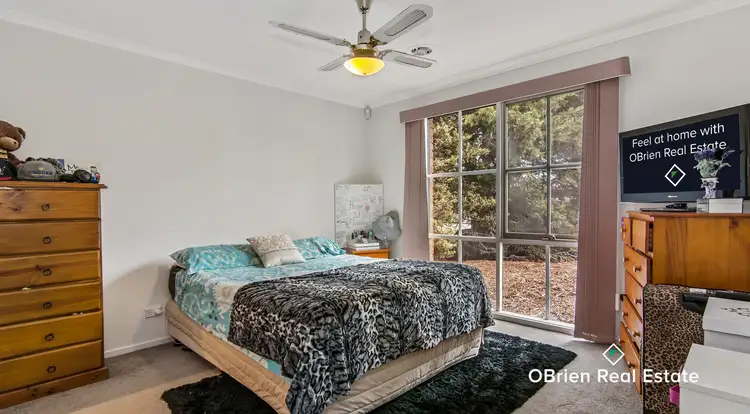 Fifth view of Homely house listing, 11 Cassowary Close, Carrum Downs VIC 3201