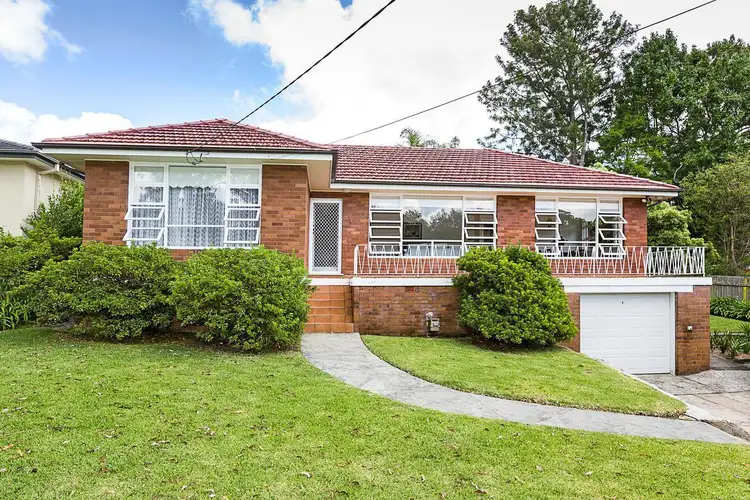 25 Hillmont Avenue, Thornleigh NSW 2120