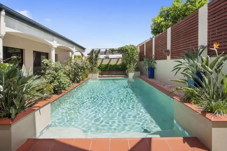 Fifth view of Homely house listing, 4 Narrabeen Crescent, Carindale QLD 4152