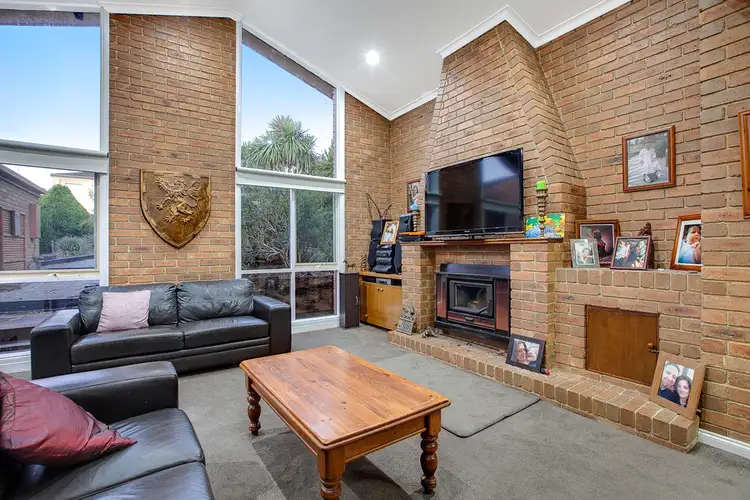 Second view of Homely house listing, 19 Balfour Court, Berwick VIC 3806