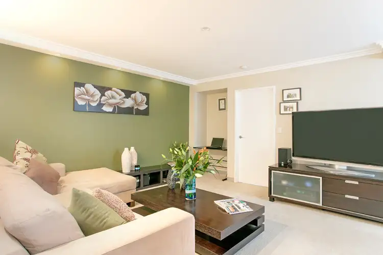 Main view of Homely apartment listing, 6/15-17 Brookvale Avenue, Brookvale NSW 2100