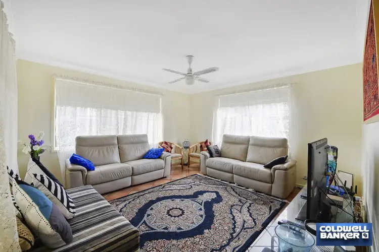 Sixth view of Homely house listing, 21 Springfield Court, Wattle Grove NSW 2173