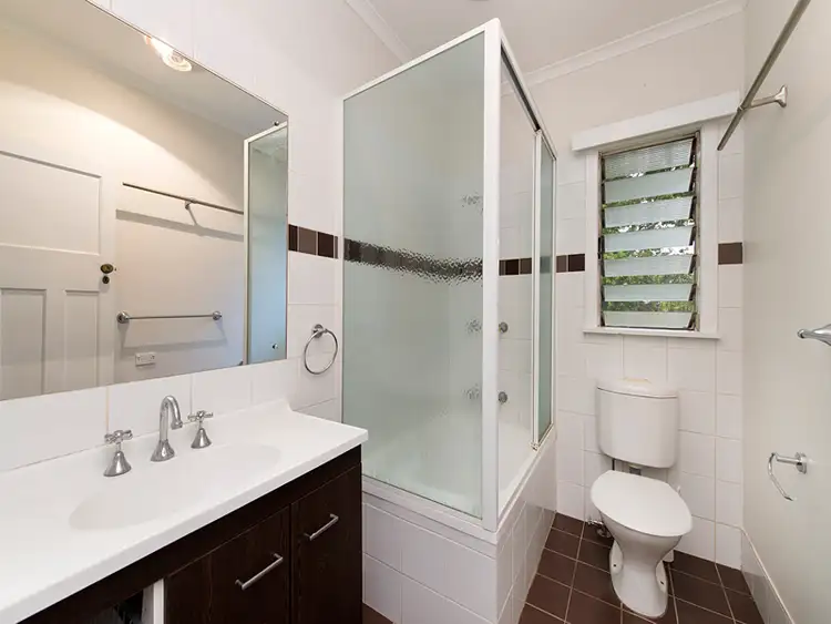 Sixth view of Homely house listing, 33 Logan Avenue, Oxley QLD 4075