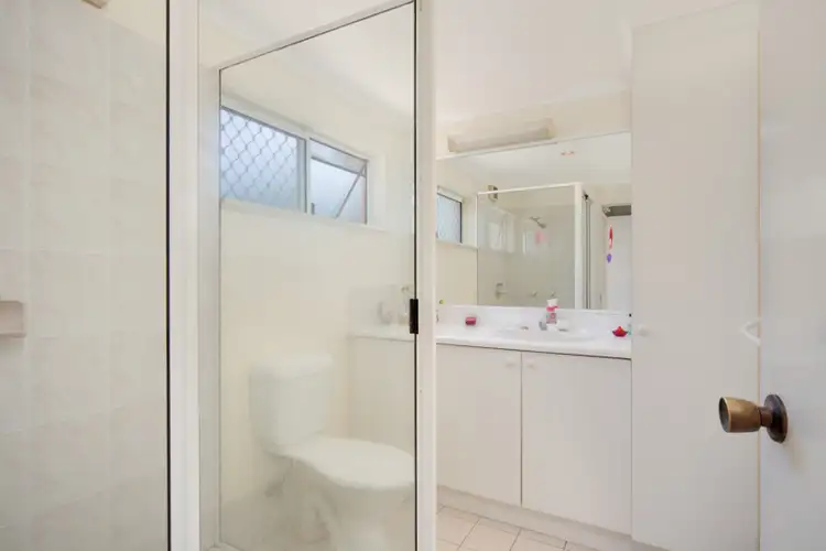 Third view of Homely apartment listing, 5/4 Chester Court, Cairns QLD 4870