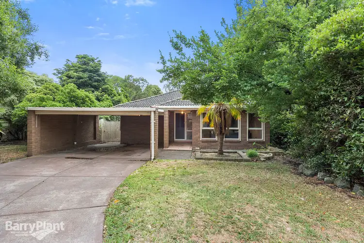 23 Fraser Crescent, Wantirna South VIC 3152