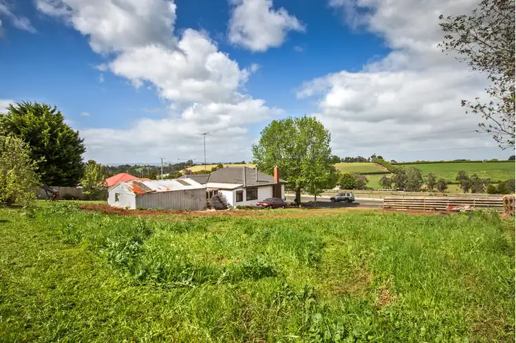 Second view of Homely house listing, 1573 Princes Way, Drouin East VIC 3818