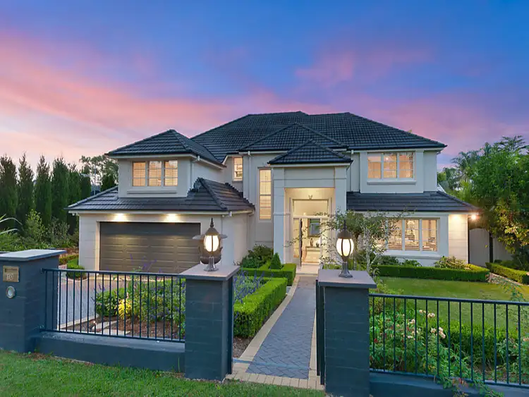 10 Lincoln Road, St Ives NSW 2075