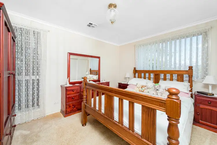 Sixth view of Homely house listing, 4 Risdon Place, Lyons ACT 2606