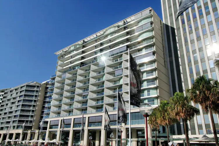Fifth view of Homely apartment listing, 1011/61 Macquarie Street, Sydney NSW 2000