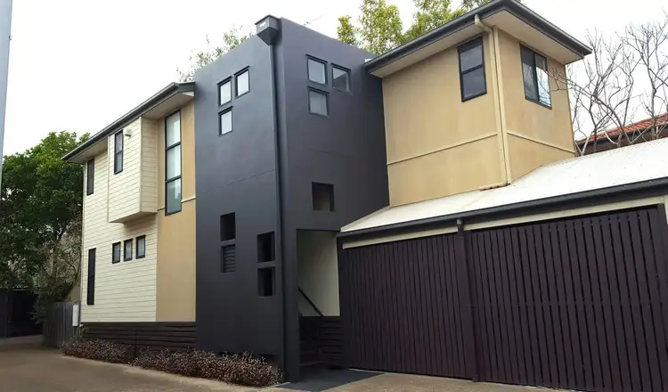 57a Riding Road, Hawthorne QLD 4171