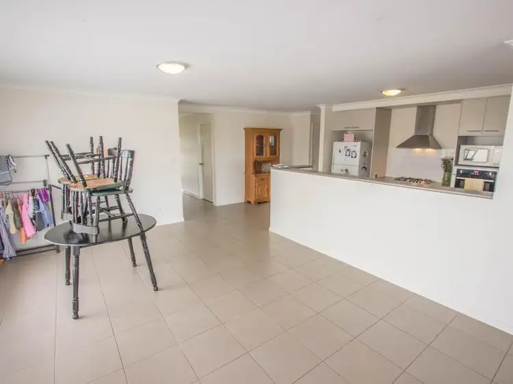 Fifth view of Homely house listing, 4 Lake Paddock Drive, Leeton NSW 2705