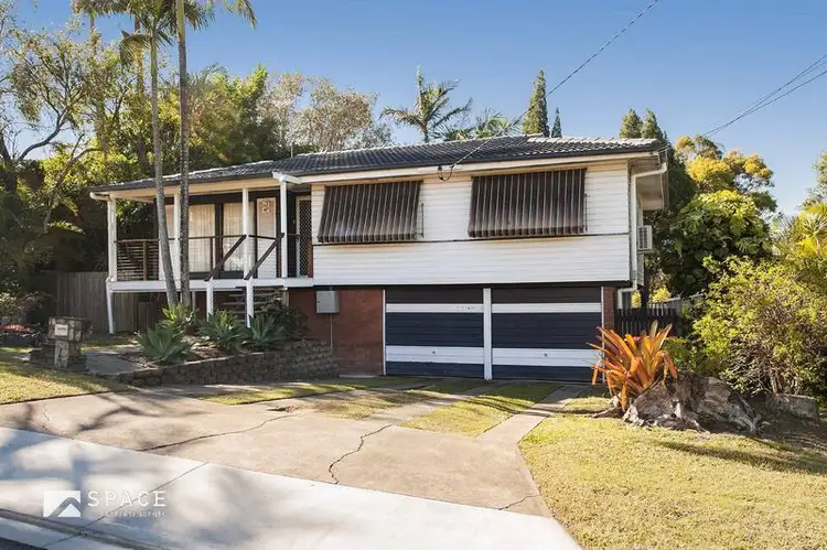 7 Hilary Street, Wishart QLD 4122