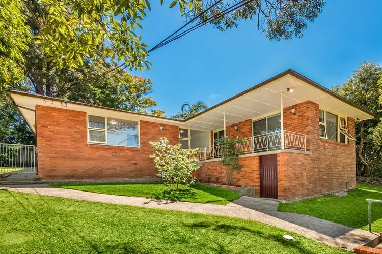 16 Simon Place, Hornsby Heights NSW 2077