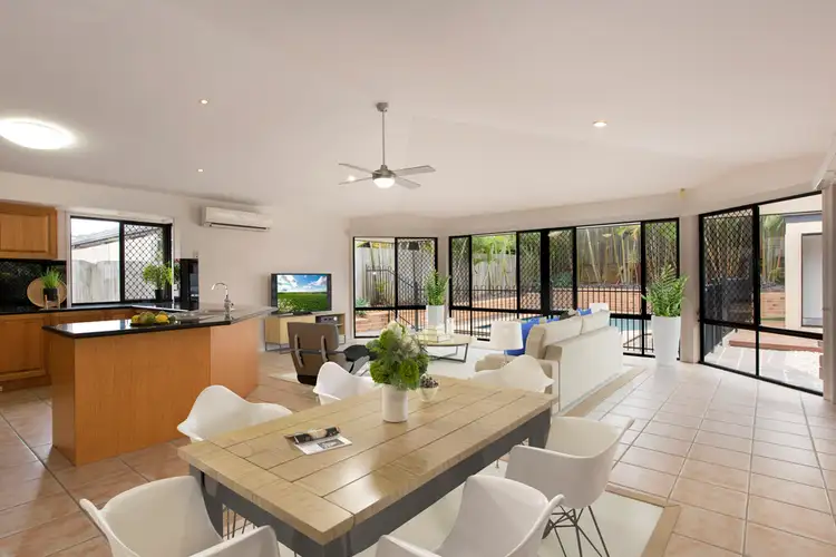 Second view of Homely house listing, 20 Kenilworth Place, Carindale QLD 4152