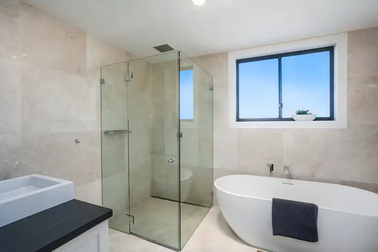 Fifth view of Homely house listing, 21 Clyde Close, Thirroul NSW 2515