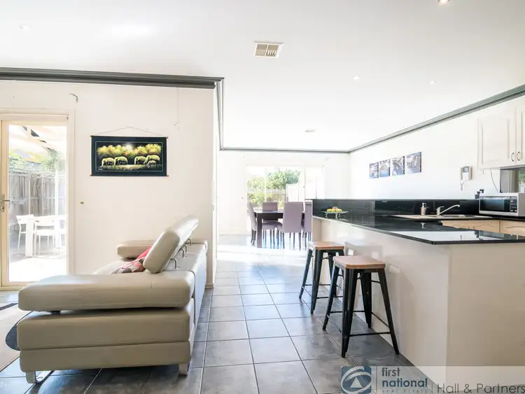 Sixth view of Homely townhouse listing, 8 Tegans Close, Hallam VIC 3803