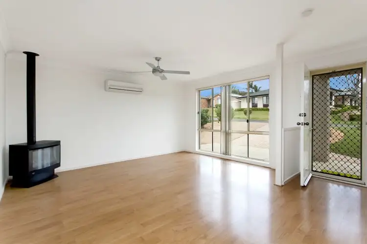 Second view of Homely house listing, 6 Brisbane Grove, Horsley NSW 2530