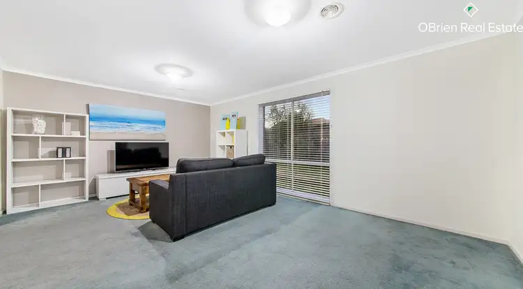 Fifth view of Homely house listing, 5 Filante Grove, Berwick VIC 3806