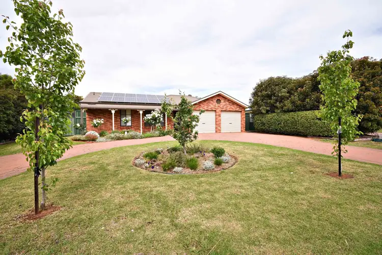 4 Lincoln Parkway, Dubbo NSW 2830