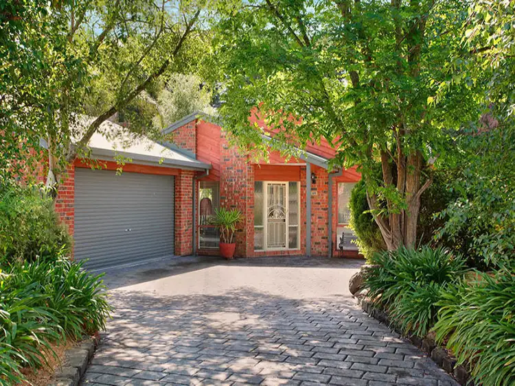 17 Somerville Crescent, Somerville VIC 3912