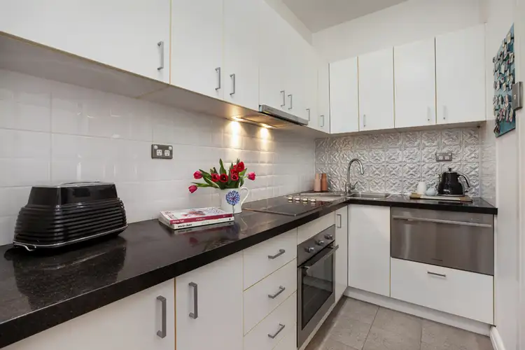 Fifth view of Homely unit listing, 4/2 Wallaringa Avenue, Neutral Bay NSW 2089