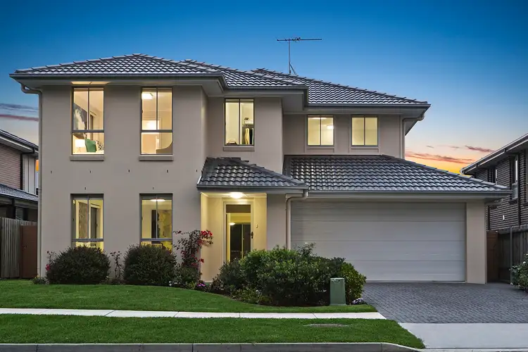 14 Kingfisher Way