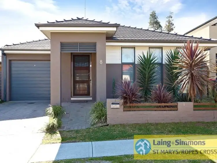 8 Maiden Street, Ropes Crossing NSW 2760