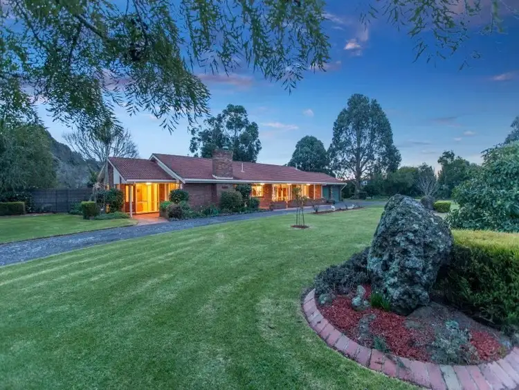 7 Meadow View Road, Somerville VIC 3912